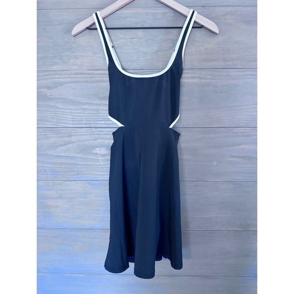 Abercrombie & Fitch Side Cutout Traveler Mini Dress Black White XS - Picture 2 of 4